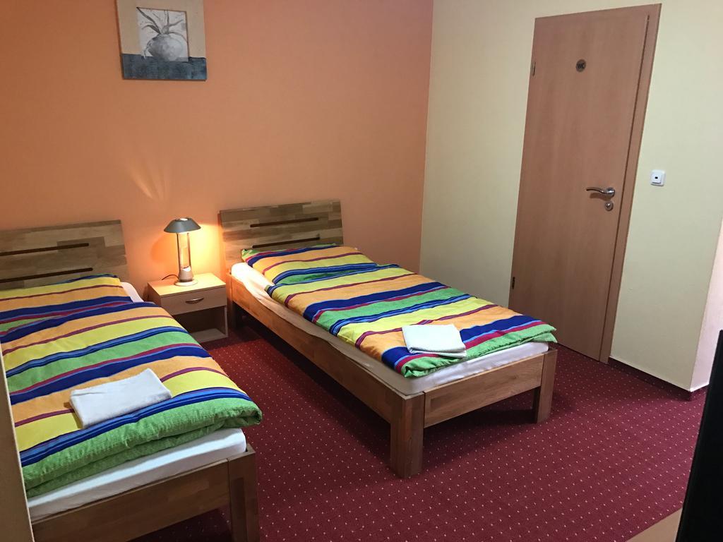 Pension Rialto Staufenberg  Exterior foto